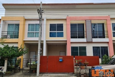 ขาย ทาวน์เฮ้าส์ 2 ชั้น เพ็ญศิริ 4 หนองจอก กรุงเทพ PTT00538