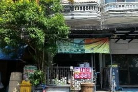 ขายตึกแถว หลังตลาดบางแค ซ.บางแค1 (วัดนิมานรดี) พื้นที่ 16.6 ตรว. ใกล้ MRT สถานีบางแค