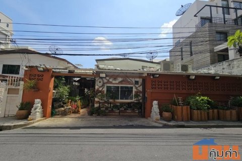 ขายที่ดินพร้อมบ้านเดี่ยว 2 ชั้น 65 ตรว. ซอยนราธิวาสราชนครินทร์ 10 ใกล้ BTS เซนต์หลุยส์