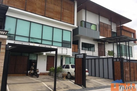 โฮมออฟฟิศ บ้าน ให้เช่า สวย ทันสมัย ใกล้ เซ็นทรัล เวสต์เกต และรถไฟฟ้าสายสีม่วง