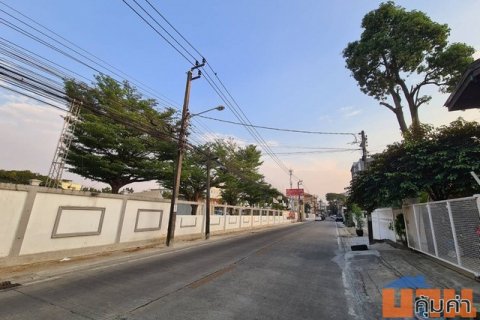 ที่ดิน - 88 ตรว. 10000000 THB ใกล้กับ เดอะ ไนน์ พระราม9 BIG SALE