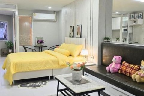 Hillside 4 Condo (ห้วยแก้ว) ห้องพร้อมอยู่ ใกล้ มช. นิมมาน ด่วนก่อนเต็ม ใกล้ห้างเมญ่า เพียง 500 เมตร
