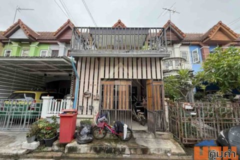 ทาวน์เฮ้าส์ 2 ชั้น หมู่บ้าน พงษ์ศิริชัย 4 เพชรเกษม 81 หนองแขม