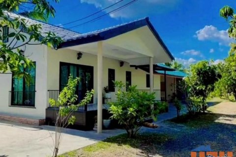ขายบ้านสวนพร้อมอยู่ ลดเยอะมาก ต.ศรีนาวา อ.เมืองจ.นครนายก วิวภูเขา แถมเฟอร์ แถมบิ้วอิน แถมทุกอย่าง พร้อมเข้าอยู่