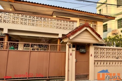 ย่านรัชดา ห้วยขวาง พร้อมเฟอร์ 4 นอน บ้านเดี่ยว 2 ชั้น 47 ตร.วา.207 ตร.ม.2 น้ำ 3 แอร์