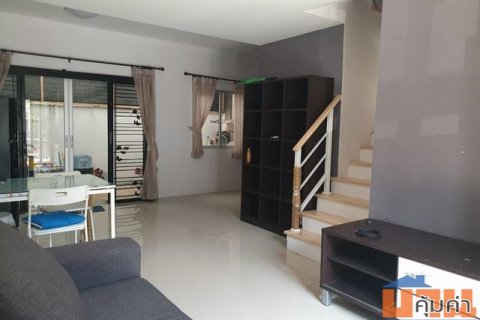 รหัส: - ขายด่วน ๆ TOWNHOME - 3 Bedroom 18 ตร.วา 0 งาน 0 RAI 3000000 บาท ถูกสุด