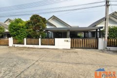 ขาย/ให้เช่า บ้านเดี่ยว ชั้นเดียว 58 ตรว. หมู่บ้านนาราวิล (Naraville) ทำเลดี ใกล้นิคมอมตะนคร พานทอง ชลบุรี