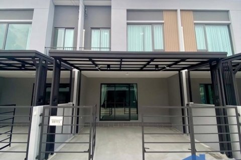 ให้เช่า พลีโน่ สุขุมวิท บางนา 2 ใกล้ Mega Bangna เฟอร์นิเจอร์ครบ พร้อมอยู่