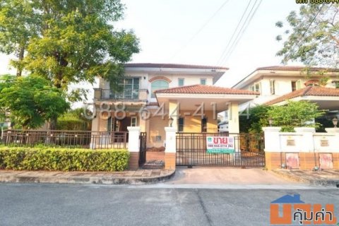 ขายบ้านมือสอง รามอินทรา ม.มัณฑนา วัชรพล รามอินทรา 1 ท่าแร้ง บางเขน ใกล้ทางด่วนเอกมัย รามอินทรา