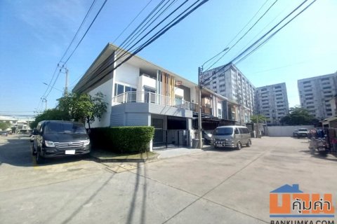ขายทาวน์เฮ้าส์ หมู่บ้านซิตี้เซนส์ วัชรพล เนื้อที่ 20 ตร.ว. หลังมุม ต่อเติม พร้อมอยู่