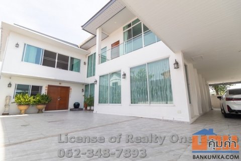 ขายบ้านเดี่ยวหรูหรา หมู่บ้านปรีชาสุวินทวงศ์ ตกแต่งสไตล์ Luxury สร้างเอง พื้นที่เยอะ ฟังก์ชันครบ