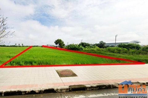 ขายที่ดิน ติดถนนไมตรีจิต คลองสามวา เนื้อที่ 10-2-32 ไร่ ทำเลดี ติดถนนใหญ่