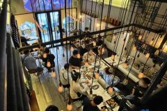 เซ้งร้านอาหาร-บาร์ สีลม ซอยคอนแวนต์ ใจกลางย่านออฟฟิศ คนเดินผ่านตลอดทั้งวันทั้งไทย และต่างชาติ