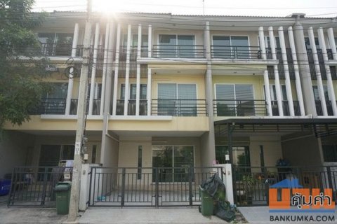 ขายพร้อมผู้เช่าทาวน์โฮม 3 ชั้น ม.วิสต้า ปาร์ค พระราม 2 เฟอร์ฯ Built-in