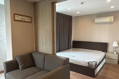 The Ace Ekamai Private quiet clean 6th floor BTS Ekkamai
