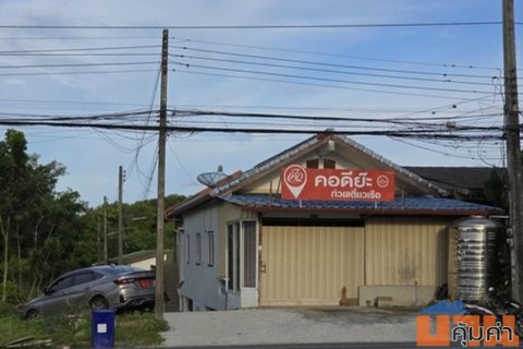 ขายที่ดิน พร้อมบ้าน และห้องเช่าพร้อมผู้เช่าเต็มทุกห้อง ในเมืองภูเก็ต บนเนื้อที่ 250 ตร.ว.