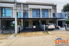 ขายทาวน์เฮ้าส์ หมู่บ้านพลีโน่ พหลโยธิน-วัชรพล เนื้อที่ 21.8 ตร.ว. 2 ชั้น 3 นอน 3 น้ำ