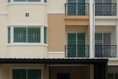 townhome - ขนาด 0 RAI 0 NGAN 19 ตรว. 4ห้องนอน3ห้องน้ำ 3390000 บ. ใกล้ btsแบริ่ง ทำเลน่าอยู่ ปรับปรุงใหม่ทั้งหลัง