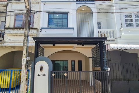ขาย ทาวน์เฮ้าส์ 2ชั้น ใกล้ซาฟารีเวิลด์ มบ.วรางกูล ถ.เลียบคลองสอง5 บางชัน รามอินทรา แฟชั่น รีโนเวทใหม่ พร้อมอยู่