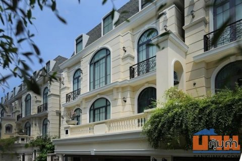 LV53243 ขาย บ้านหรู ในซอยเอกมัย 22 The Boulevard Ekkamai เดอะ บูเลอวาร์ด เอกมัย พร้อมสระว่ายน้ำ
