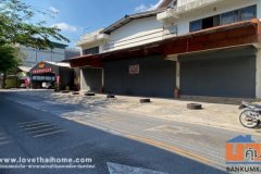 ขายอาคารติดถนนโกสุมรวมใจ ดอนเมือง เหมาะค้าขาย อาคารใหญ่ 120 ตรว. ราคา 16 ล้าน