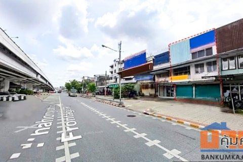 ขายอาคารพาณิชย์ 3 ชั้น พหลโยธิน ซ.64 พื้นที่ 50 ตร.ว. ใกล้อนุสรณ์สถานแห่งชาติ ถ.พหลโยธิน โทร 083-499-6425