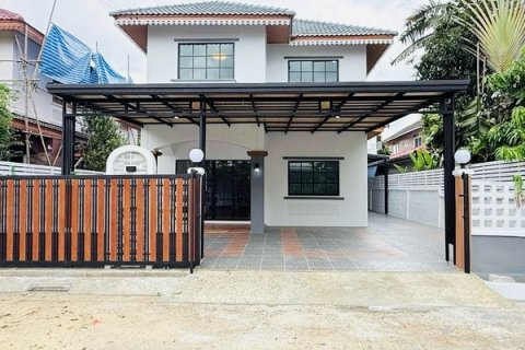 หมู่บ้านเคซี นิมิตรใหม่ 40 (โฮม5) บ้านสวย ทำเลดี ตกแต่งครบพร้อมอยู่