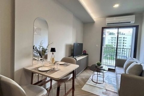 ST-8514 ว่าง ให้ เช่า แชปเตอร์ ทองหล่อ 25 ห้องว่างพร้อมเข้าอยู่