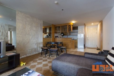 Rent Condo 2 Beds 1 Bath at BTS Ratchadamri , Pathumwan Bangkok