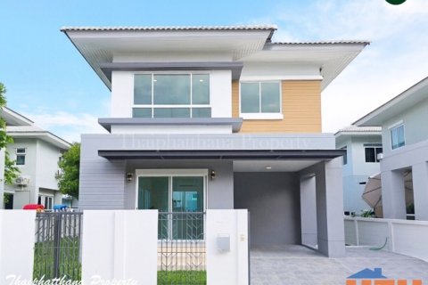 บ้านเดี่ยว วารีโอ สุวรรณภูมิ รีโนเวทใหม่ ทำเลดี ราคาพิเศษขายถูกกว่าบ้านมือหนึ่ง