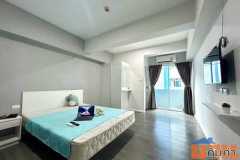 ขายคอนโดอยู่รวย นวมินทร์ 135 ราคาถูก 900,000 เท่านั้น