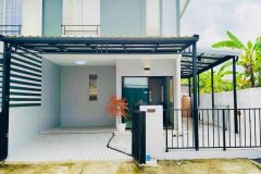 หมู่บ้านพฤกษา 105 ฉลองกรุง-ลาดกระบัง บ้านหลังมุม ตกแต่งครบพร้อมอยู่