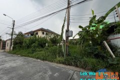 ขายที่ดิน ขายที่ดิน เลียบด่วนเอกมัย-รามอินทรา ใกล้ CDC เนื้อที่ 103 ตรว. ห่างจากถนนประดิษฐ์มนูญเพียง 150 ม.