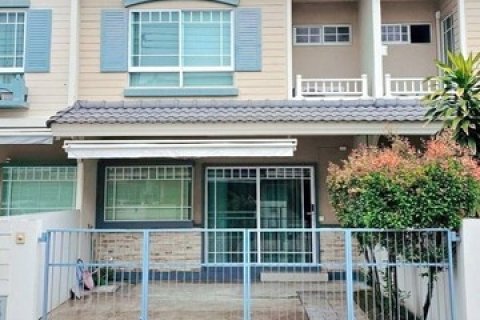 LV53214 ให้เช่า บ้านเดี่ยว 2 ชั้น indy 2 บางนา-รามคำแหง 2  ทำเลดี หลังเมกะบางนา ใกล้ Clubhouse และสวน