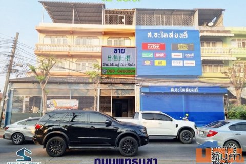 ขายตึกถนนพุทธบูชา 42 ตร.ว. 3 ชั้น พร้อมดาดฟ้า พุทธบูชา ทุ่งครุ