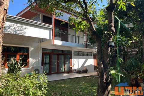 HR 6105 ให้เช่าบ้านเดี่ยวเอกมัย 22 ซ. ปรีดีพนมยงค์ 45 บ้านรีโนเวทได้
