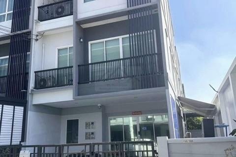 HR 6104 ให้เช่าและขายทาวน์โฮม 3 ชั้นแปลงมุม สัมมากร อเวนิว รามอินทรา วงแหวน ติดทางด่วน ใกล้แฟชั่นไอร์แลนด์