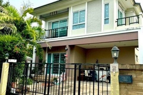 ขายบ้านเดี่ยว พร้อมเข้าอยู่  หมู่บ้านภัสสร 26 ราชพฤกษ์ ติวานนนท์ ตำบลบางคูวัด อำเภอเมืองปทุมธานี