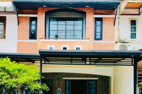 หมู่บ้าน เคซี รามอินทรา 3 บ้านสวยติดถนนใหญ่ ดีไซน์บ้านสวย! เฟอร์ครบ พร้อมเข้าอยู่