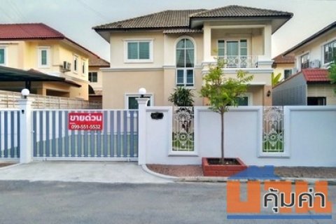 ขายถูก บ้านเดี่ยวติดถนนใหญ่ ขนาด 58.5 ตรว. เค.ซี. พาร์ควิลล์ 3 (K.C. PARKVILLE 3)