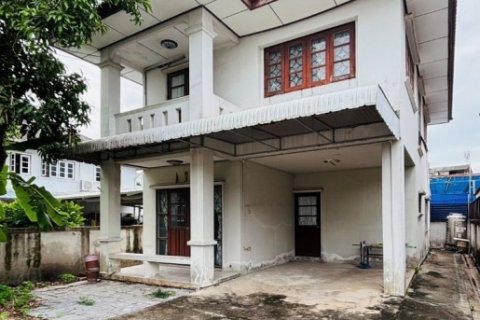 ขายบ้านเดี่ยว 2 ชั้น 48 ตร.วา หมู่บ้านเพ็ญพร ถ.พุทธบูชา บางมด ทุ่งครุ ใกล้ทางด่วน - รถไฟฟ้าสายสีม่วง