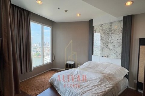 SC080025 Condo for sale, Maenam Residence, Chao Phraya River view Near BTS Saphan Taksin