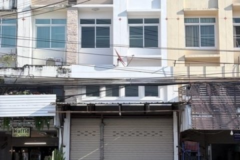 ขายตึกพาณิชย์ 2 ชั้นครึ่ง แม่โจ้ เชียงใหม่ ทำเลดี ราคาน่าลงทุน
