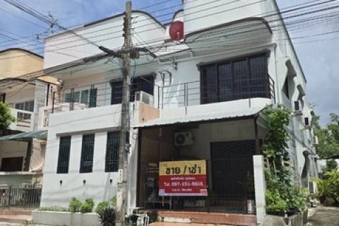 ขาย/ให้เช่า โฮมออฟฟิศ 2 ชั้น 36 ตร.ว. ลาดพร้าว 84 ทำเลดี ใกล้ MRT ลาดพร้าว 71