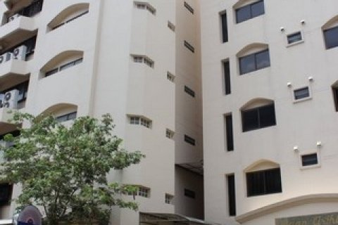 BAAN ARTHIT Service Apartment สุขุมวิท 49 ให้เช่าห้องพักรายวัน-รายเดือน ใกล้ BTS ทองหล่อ, รพ.สมิติเวช พร้อมอยู่!