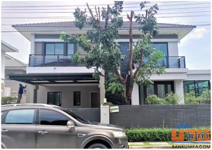 ไลฟ์ บางกอก บูเลอวาร์ด - รามอินทรา