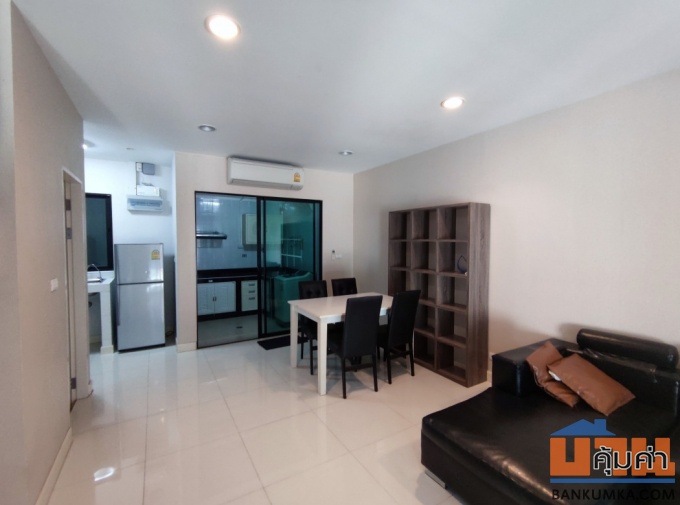 บ้านกลางเมือง รัตนาธิเบศร์