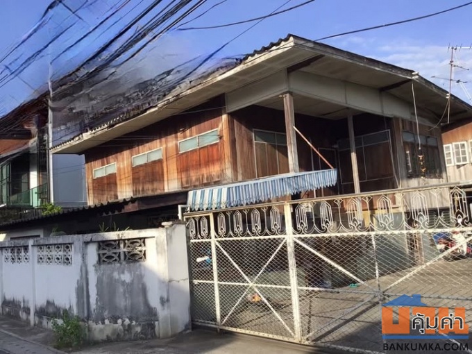 ขายบ้ายในคูเมือง  90ตรว 18 ล้าน
