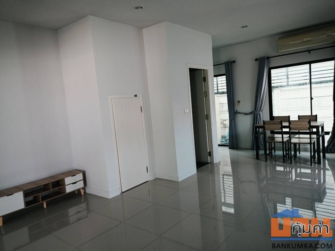 สตอรี่ อ่อนนุช – วงแหวน