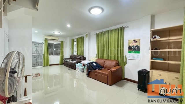 เดอะทรัสต์ ซิตี้ งามวงศ์วาน 25